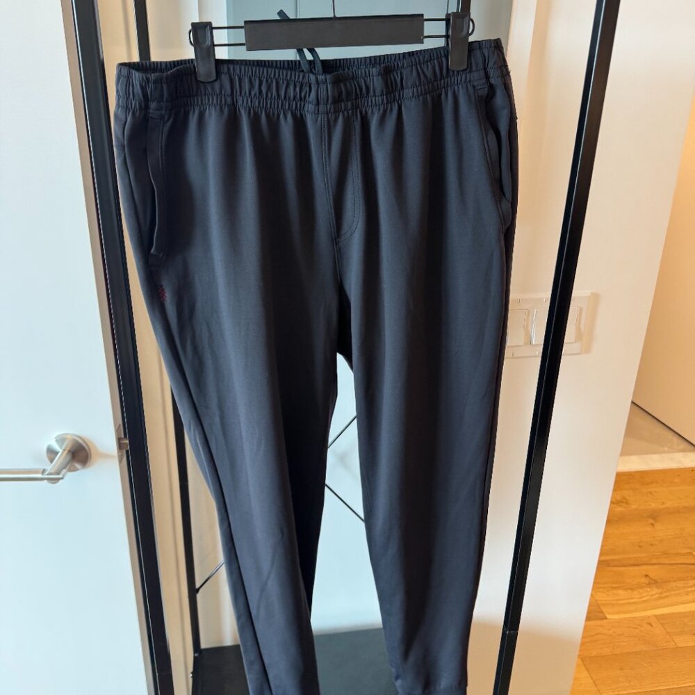 Rhone Joggers Mens Large